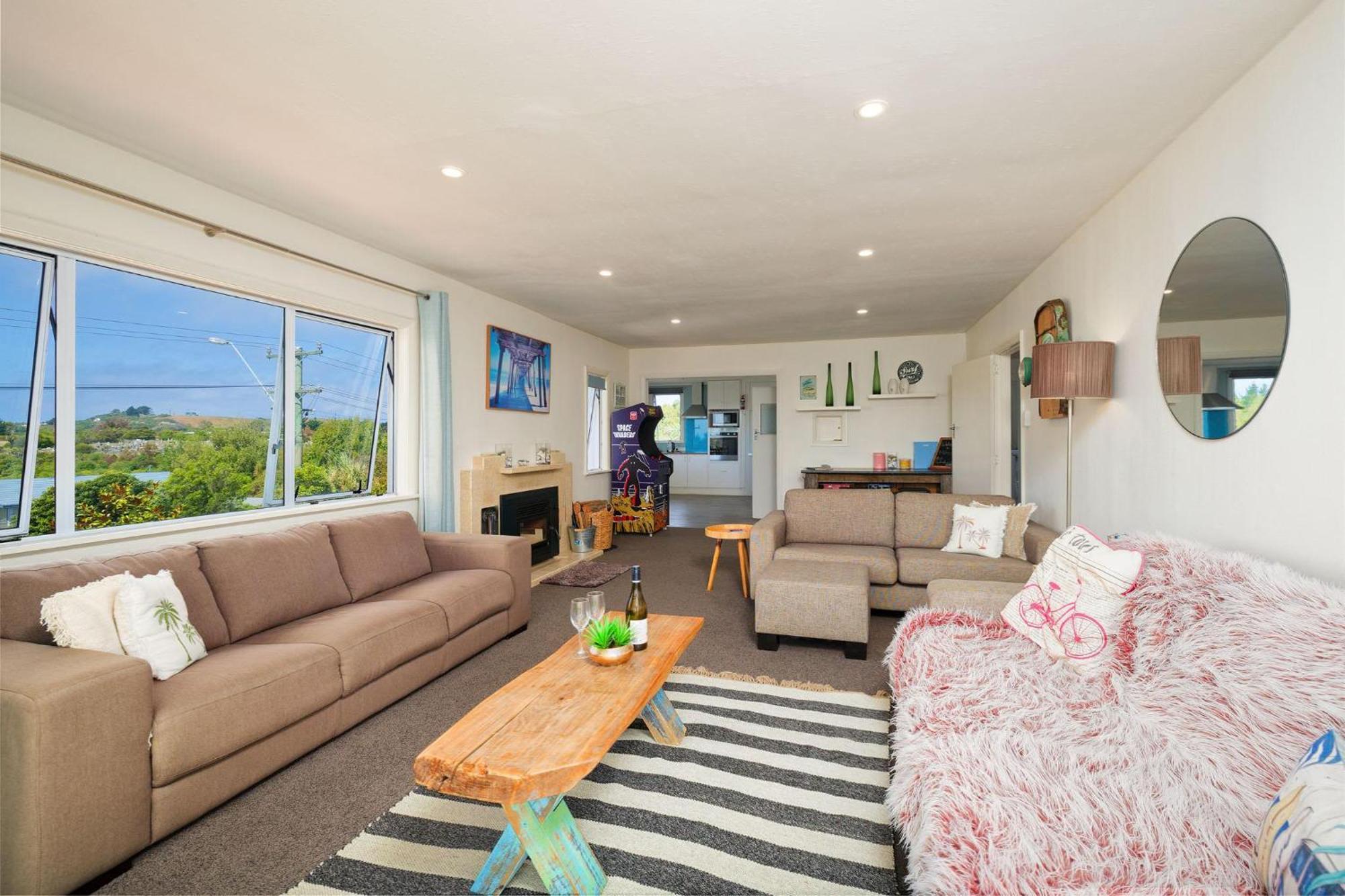 Five Palms Villa Kaikoura Ngoại thất bức ảnh