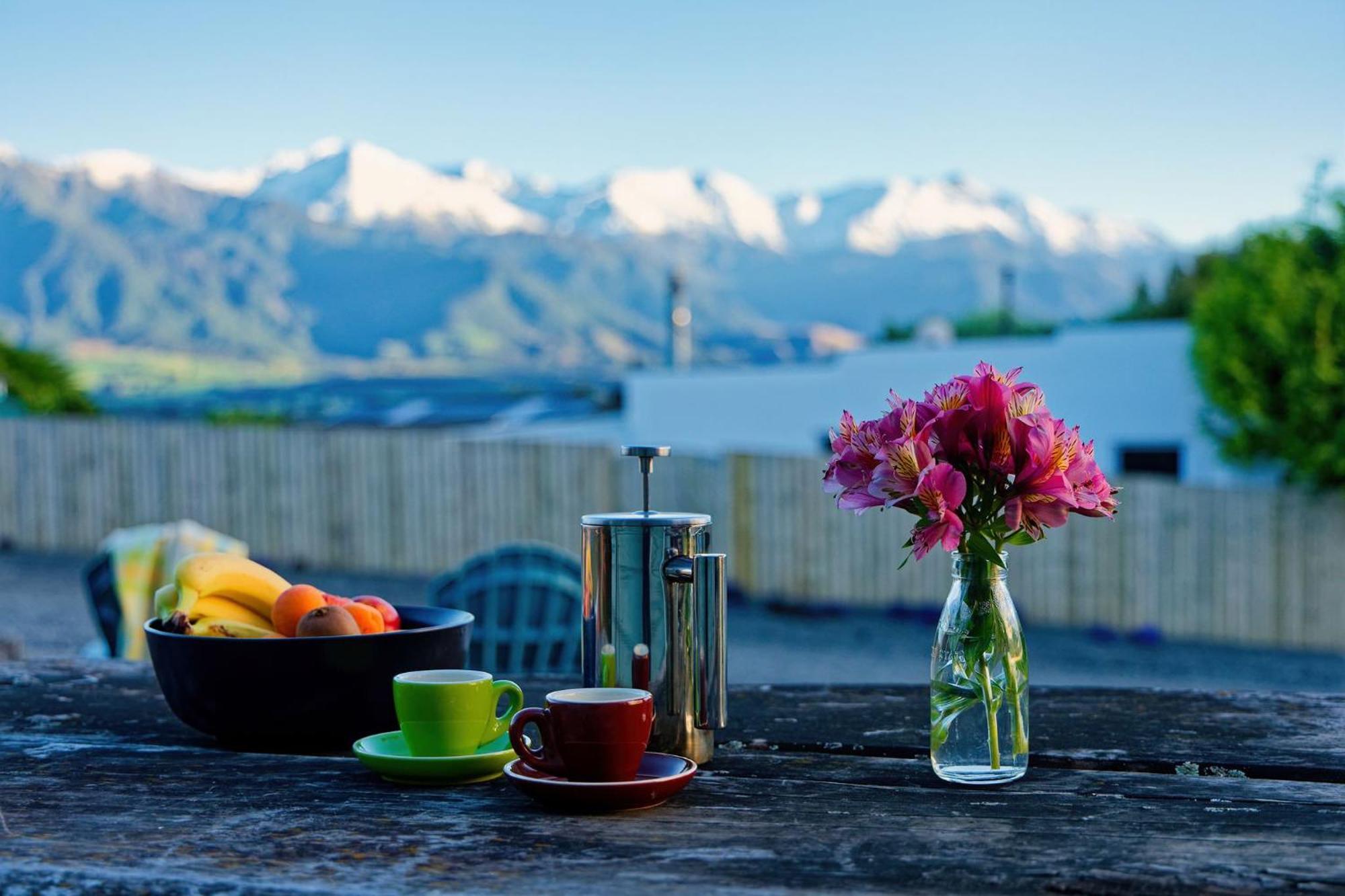 Five Palms Villa Kaikoura Ngoại thất bức ảnh